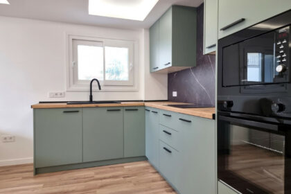 5a3f92bae7ac0b4378ac4dee925735ec - 2