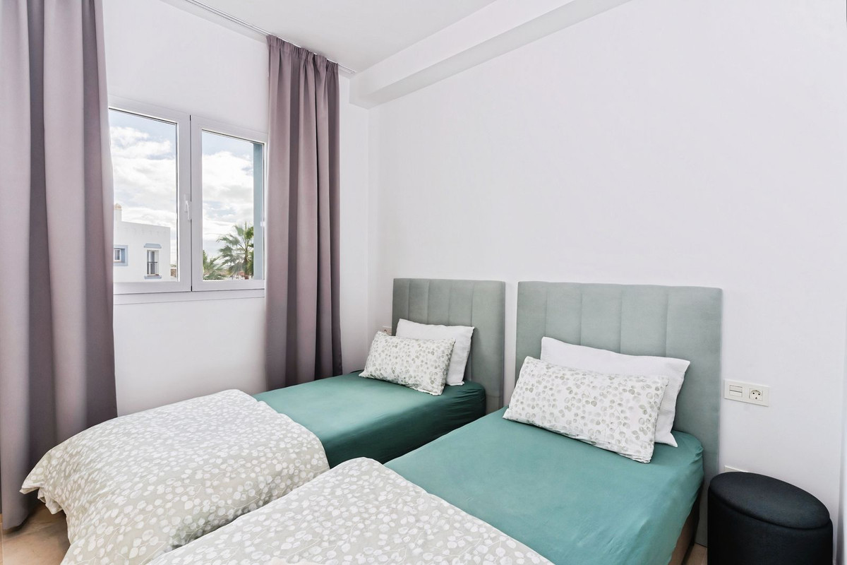 5a454d16d7980ee36402f4ed25eedf88 - 25