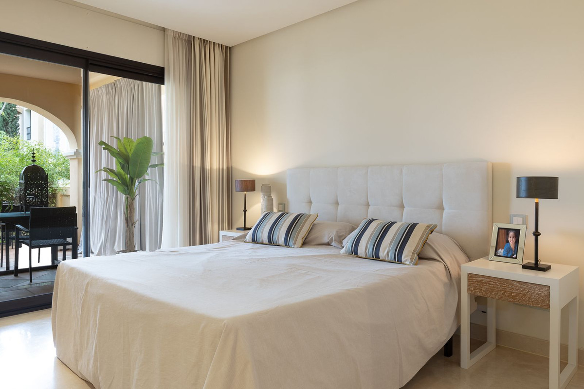 5babb0f1c867b78a737ab9408f725006 - 21