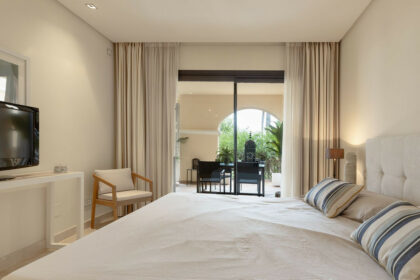 5babb0f1c867b78a737ab9408f725006 - 22