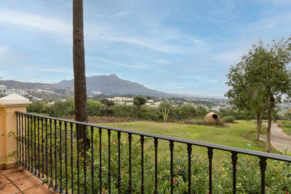 5babb0f1c867b78a737ab9408f725006 - 37