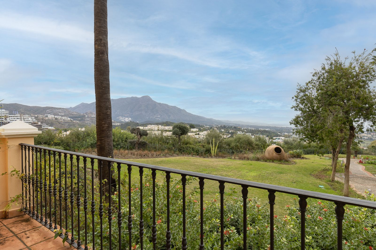 5babb0f1c867b78a737ab9408f725006 - 37