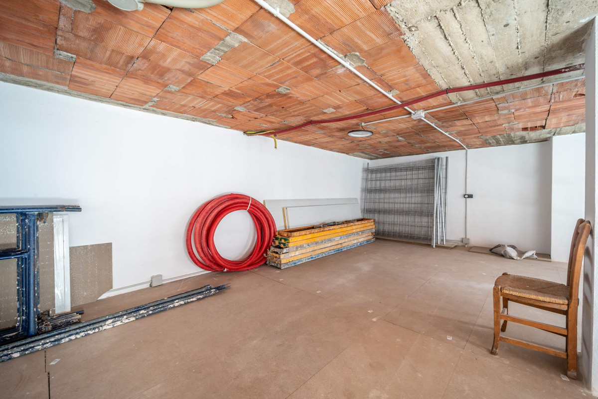 5d4945f046f6626a5beec426c186aa9b - 10