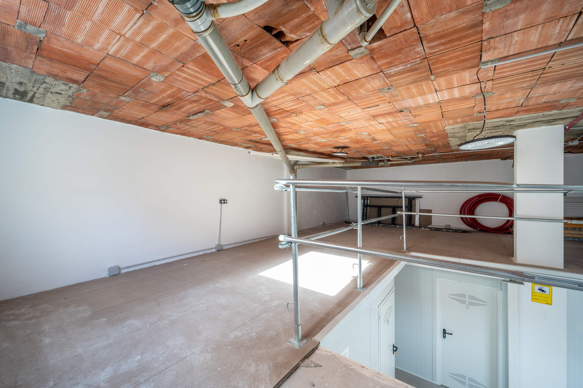 5d4945f046f6626a5beec426c186aa9b - 9