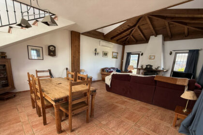 607480d56b539d059ce46ae58da072b9 - 10