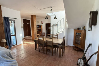 607480d56b539d059ce46ae58da072b9 - 12