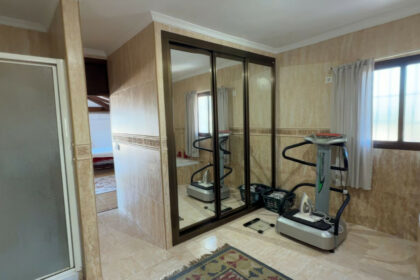 607480d56b539d059ce46ae58da072b9 - 19