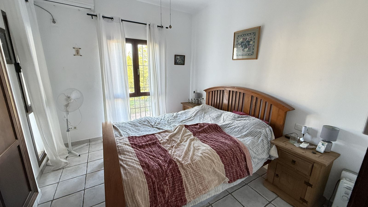 607480d56b539d059ce46ae58da072b9 - 20