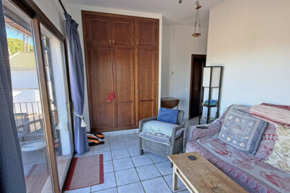 607480d56b539d059ce46ae58da072b9 - 23