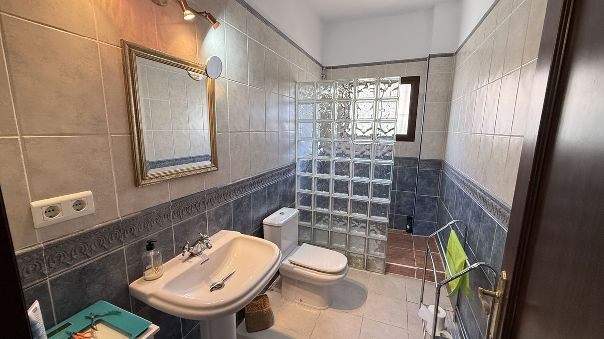 607480d56b539d059ce46ae58da072b9 - 25