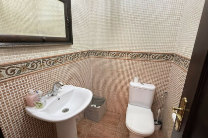 607480d56b539d059ce46ae58da072b9 - 26