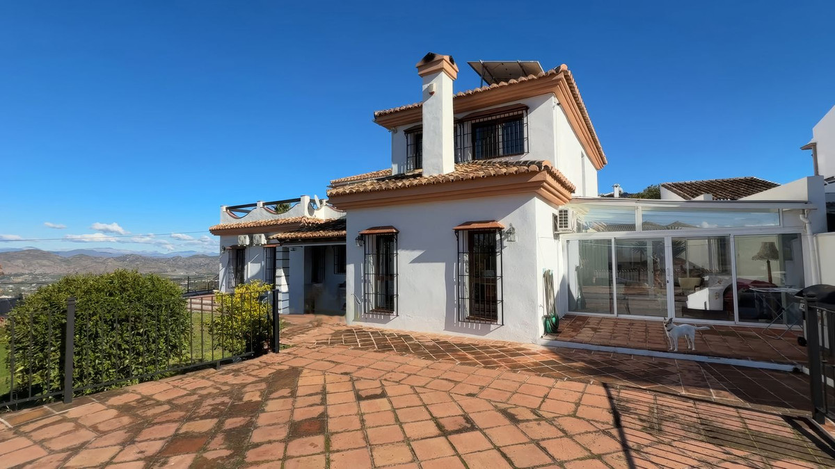 607480d56b539d059ce46ae58da072b9 - 32