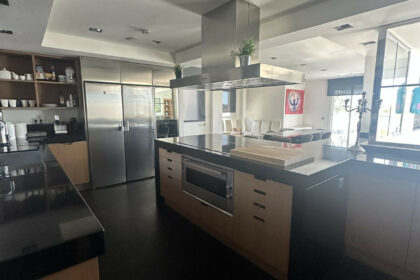 609353f7e5fe31c5dc57470e1a6f08eb - 18