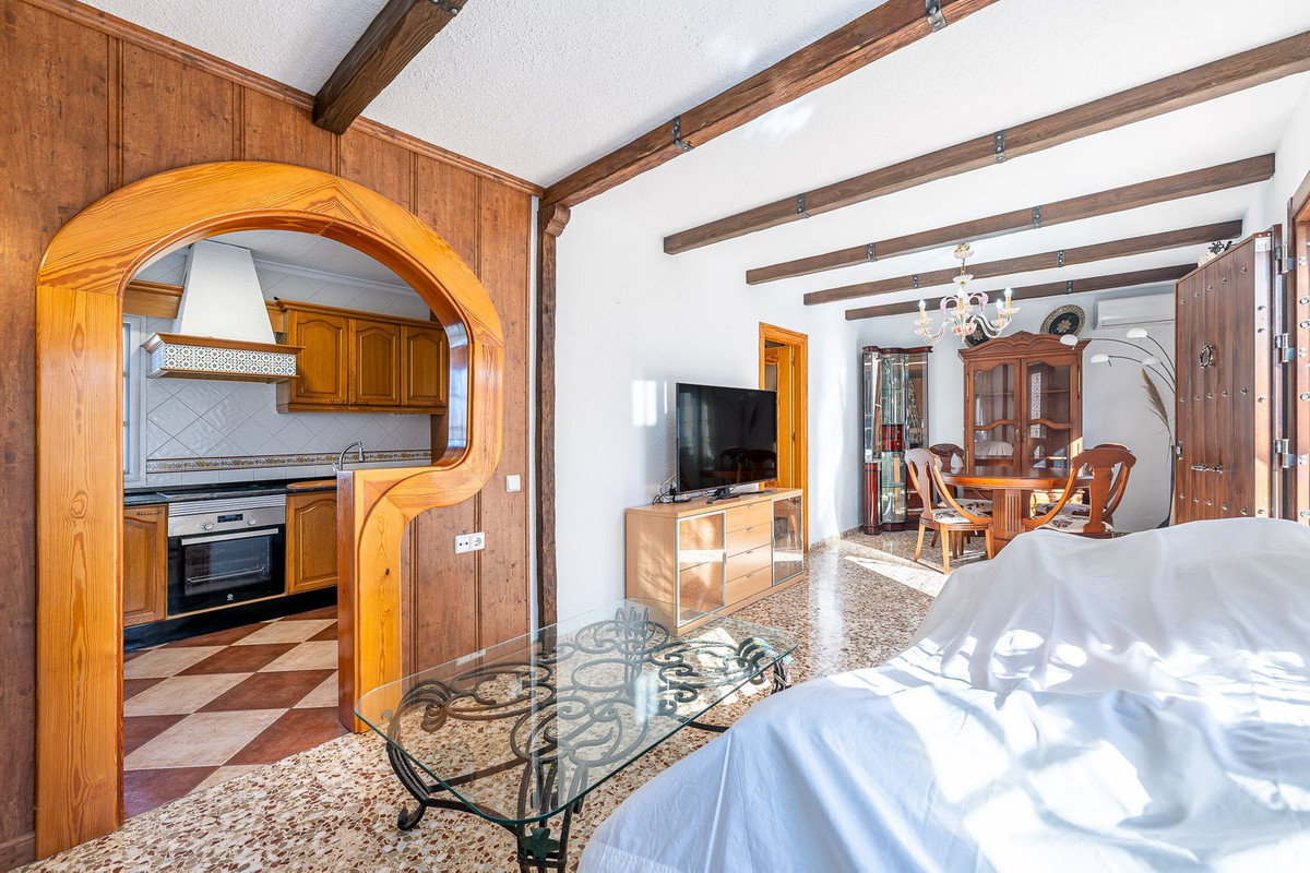 61fabc7a7117567e301de7b2af6be9b4 - 11