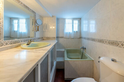 61fabc7a7117567e301de7b2af6be9b4 - 26