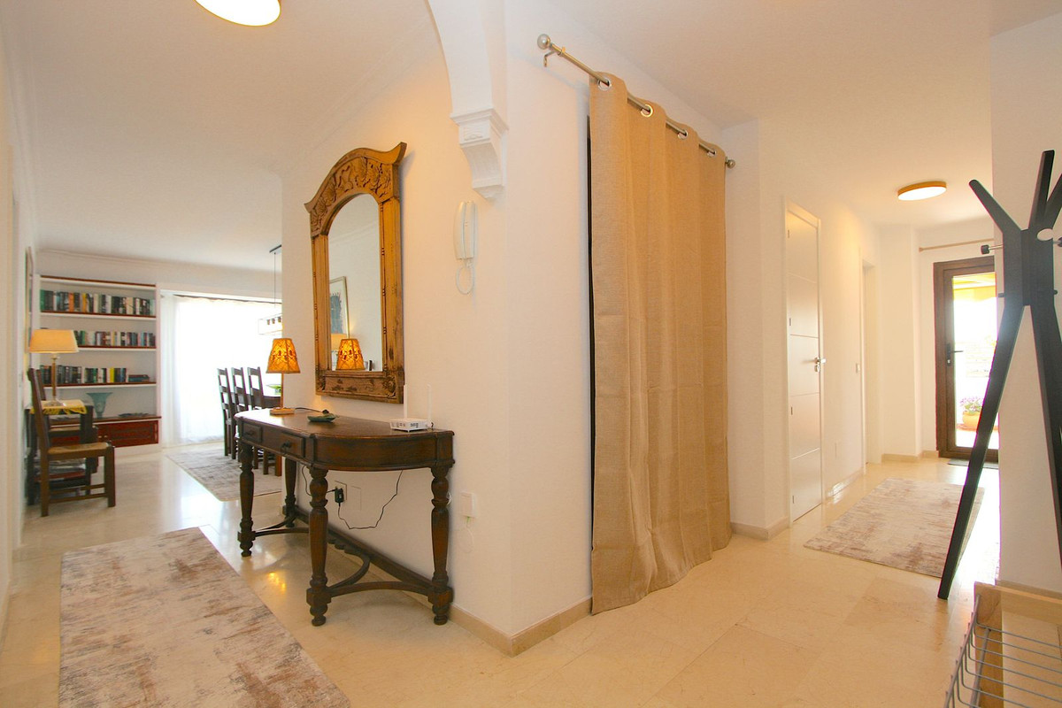 6311cf11eb2e21606a39e5af229ae666 - 18