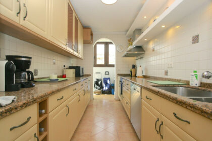 6311cf11eb2e21606a39e5af229ae666 - 28