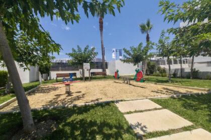 663cce3dbd6581f2cda069d1aefaae95 - 30