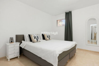 6a033ee59cca1cda638bf17c0633bfb1 - 17