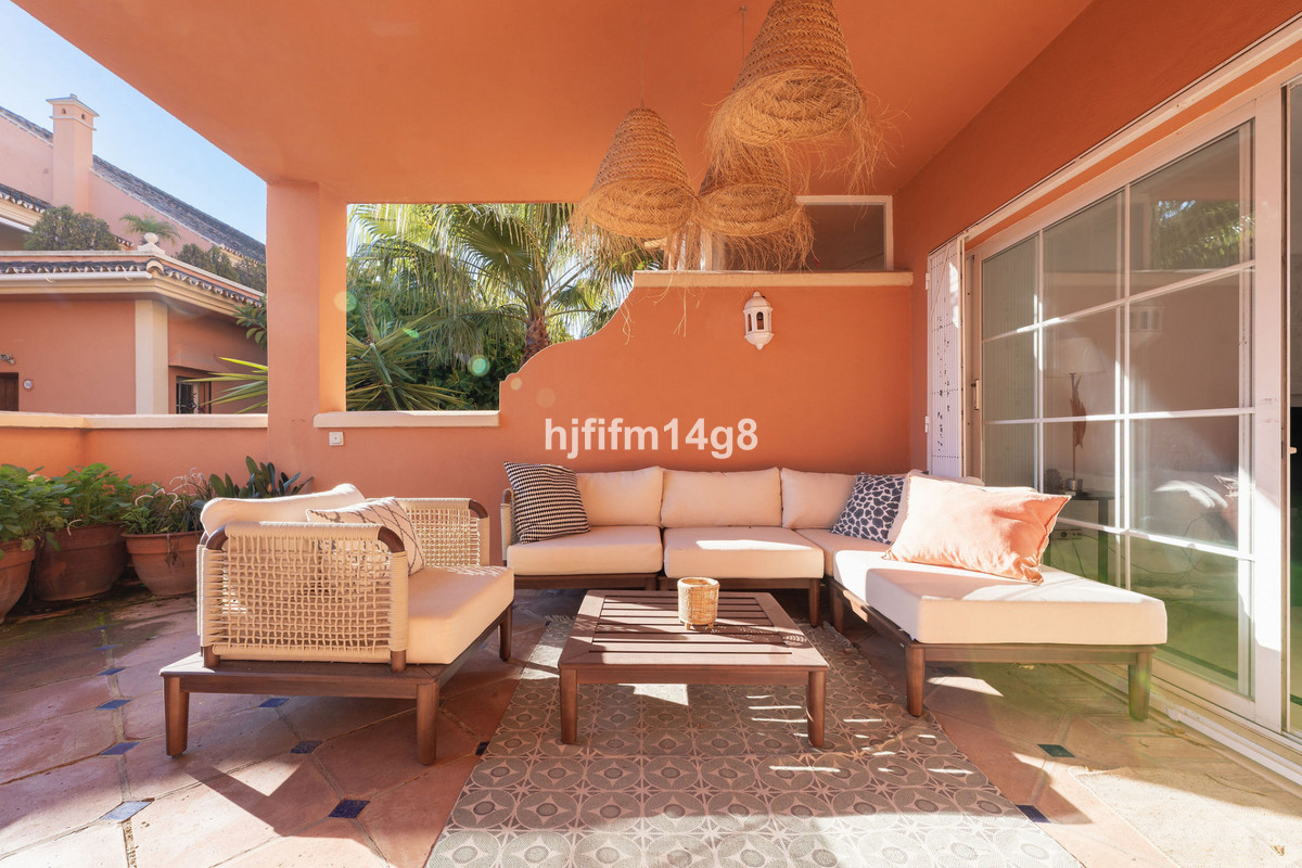 6a033ee59cca1cda638bf17c0633bfb1 - 2