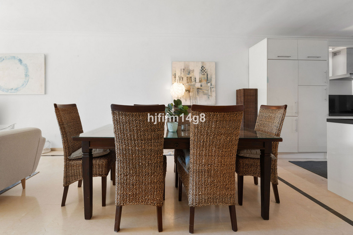 6a033ee59cca1cda638bf17c0633bfb1 - 21