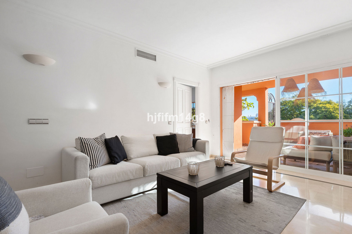 6a033ee59cca1cda638bf17c0633bfb1 - 4