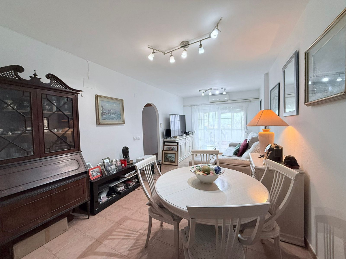 6c8d6614ce62fbb2ce8ad846b2bb80b4 - 11