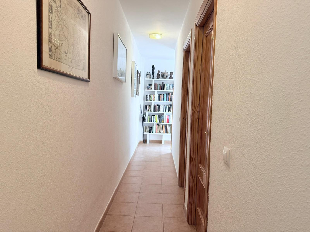 6c8d6614ce62fbb2ce8ad846b2bb80b4 - 2