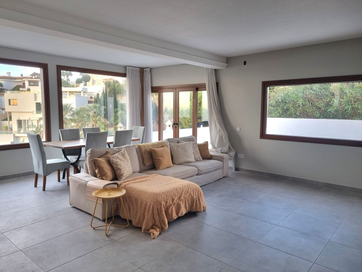 6cb168719374a96fedc4c15f0d82f137 - 11