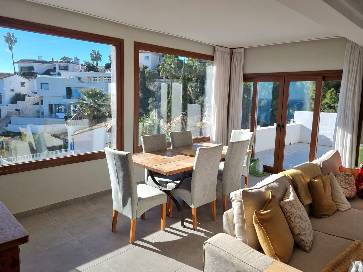 6cb168719374a96fedc4c15f0d82f137 - 13