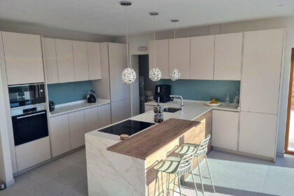 6cb168719374a96fedc4c15f0d82f137 - 6