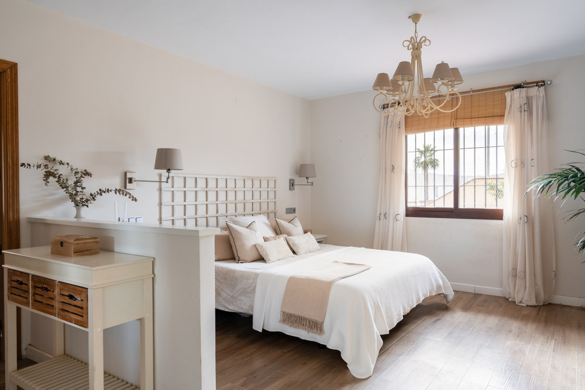 6cda6c89ac0b912dfb61284c3713ea04 - 12