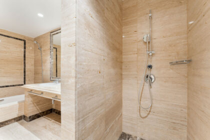 6ed06b4fc569a2a413022c90f5aeab80 - 30