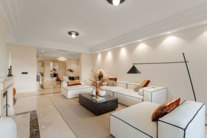 6ed06b4fc569a2a413022c90f5aeab80 - 4