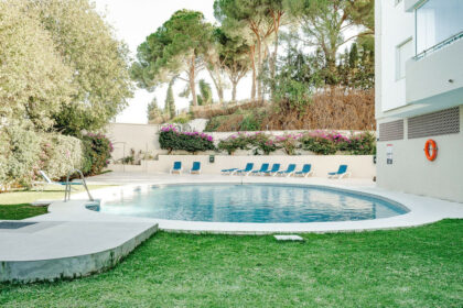 757c182e9f9eeee5c107c3e8f8380037 - 19