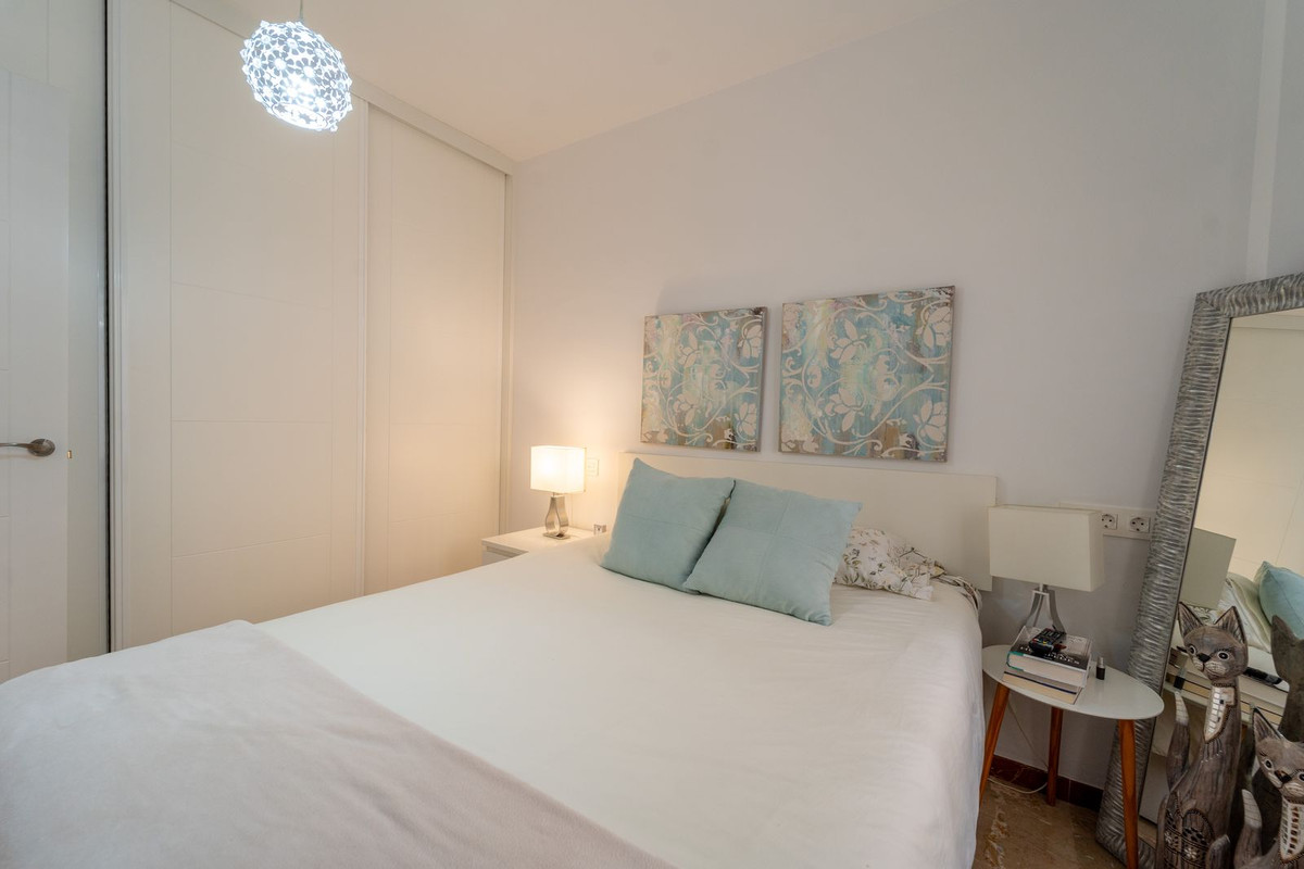 78f97ed9509e40c7e4ce2d93d37b0103 - 14