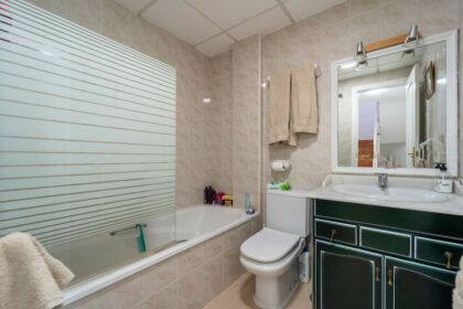 78f97ed9509e40c7e4ce2d93d37b0103 - 25