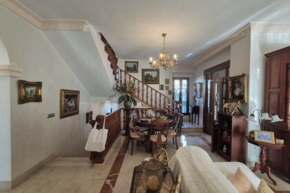 794cfa1a4a5aeb6d86f0e52aaf13be30 - 16