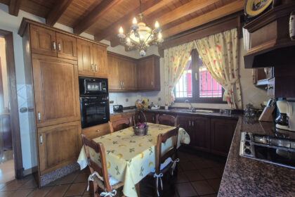 794cfa1a4a5aeb6d86f0e52aaf13be30 - 24