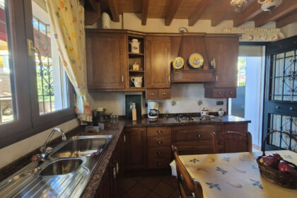 794cfa1a4a5aeb6d86f0e52aaf13be30 - 26