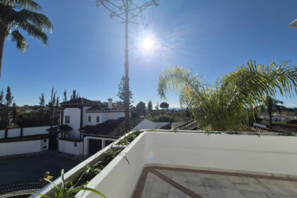 794cfa1a4a5aeb6d86f0e52aaf13be30 - 42