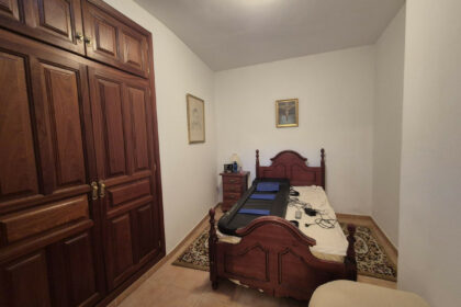 794cfa1a4a5aeb6d86f0e52aaf13be30 - 72