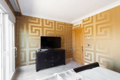 79ef1408fce8132f739f5687793e8260 - 18