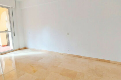 7b47a53a2e58ba91cb22a11aae936984 - 10