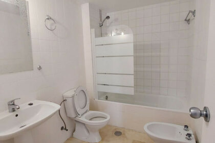 7b47a53a2e58ba91cb22a11aae936984 - 20