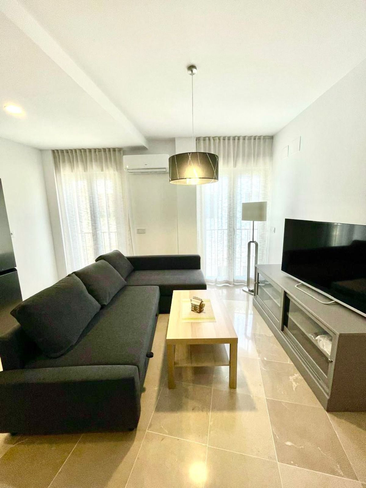 7f23940d9c81229dcdb6164ce93f7eb6 - 21