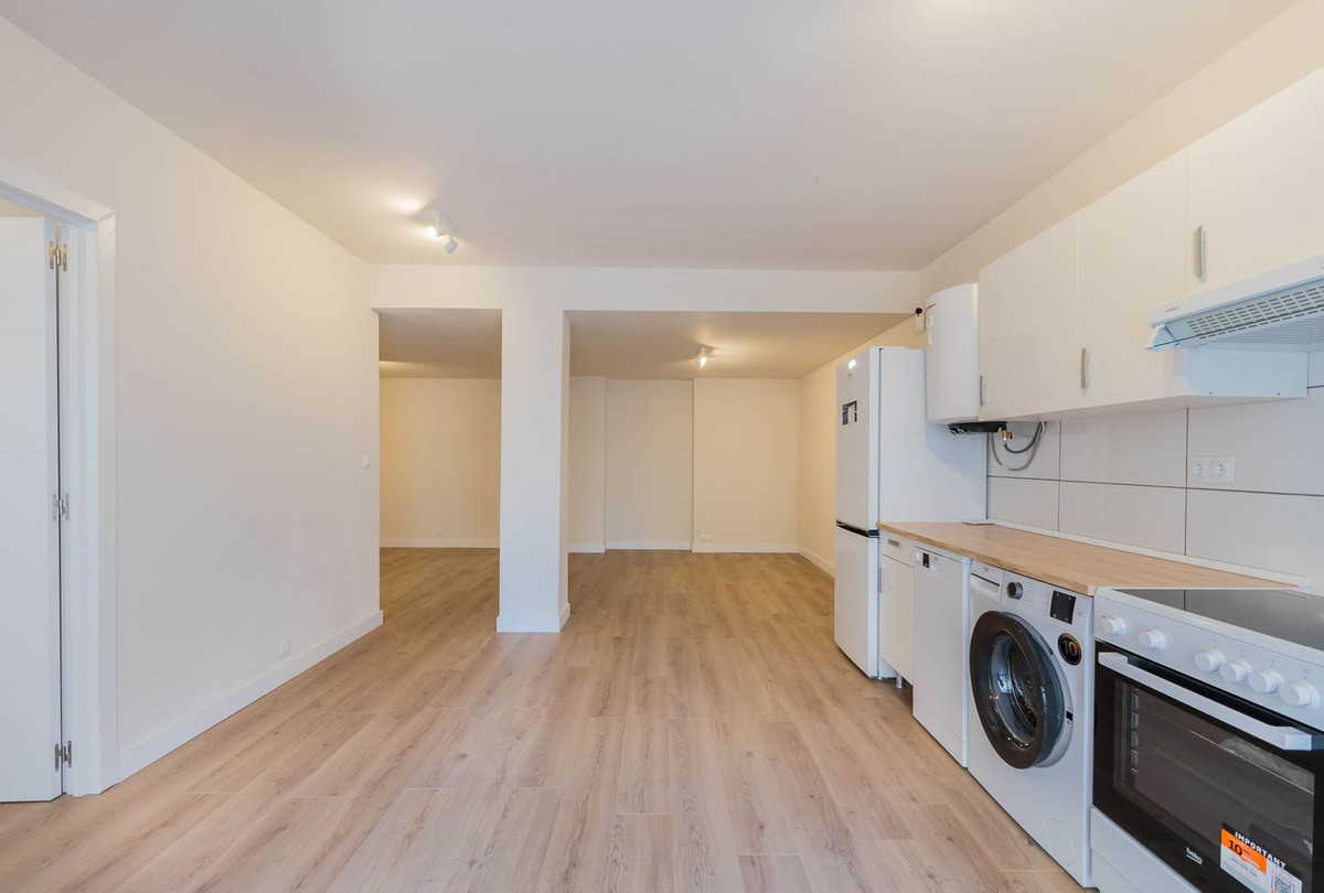 7fae699ed0b6161adadc7a8c9f7c4513 - 10