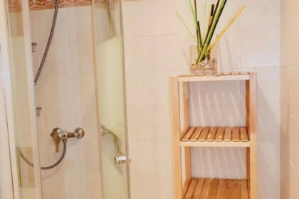 822712edfa204b7b53f14783a66cdec2 - 15