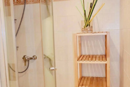 822712edfa204b7b53f14783a66cdec2 - 8