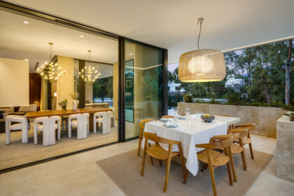 83cb4b8a51b530c53bb2f38a82cc13f4 - 11